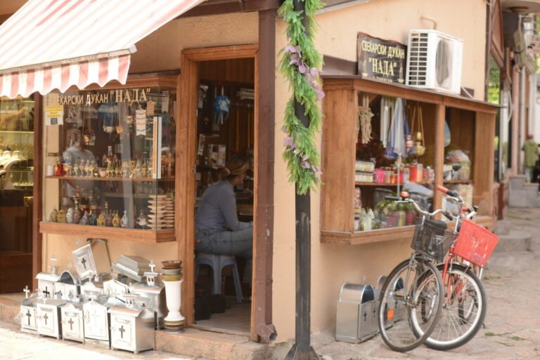 Зоран Таневски зборува за традицијата на темјанот